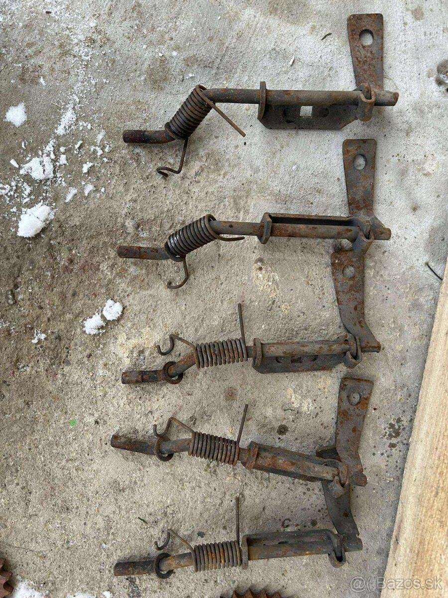 Predám diely na sadzač Agrozet - 5