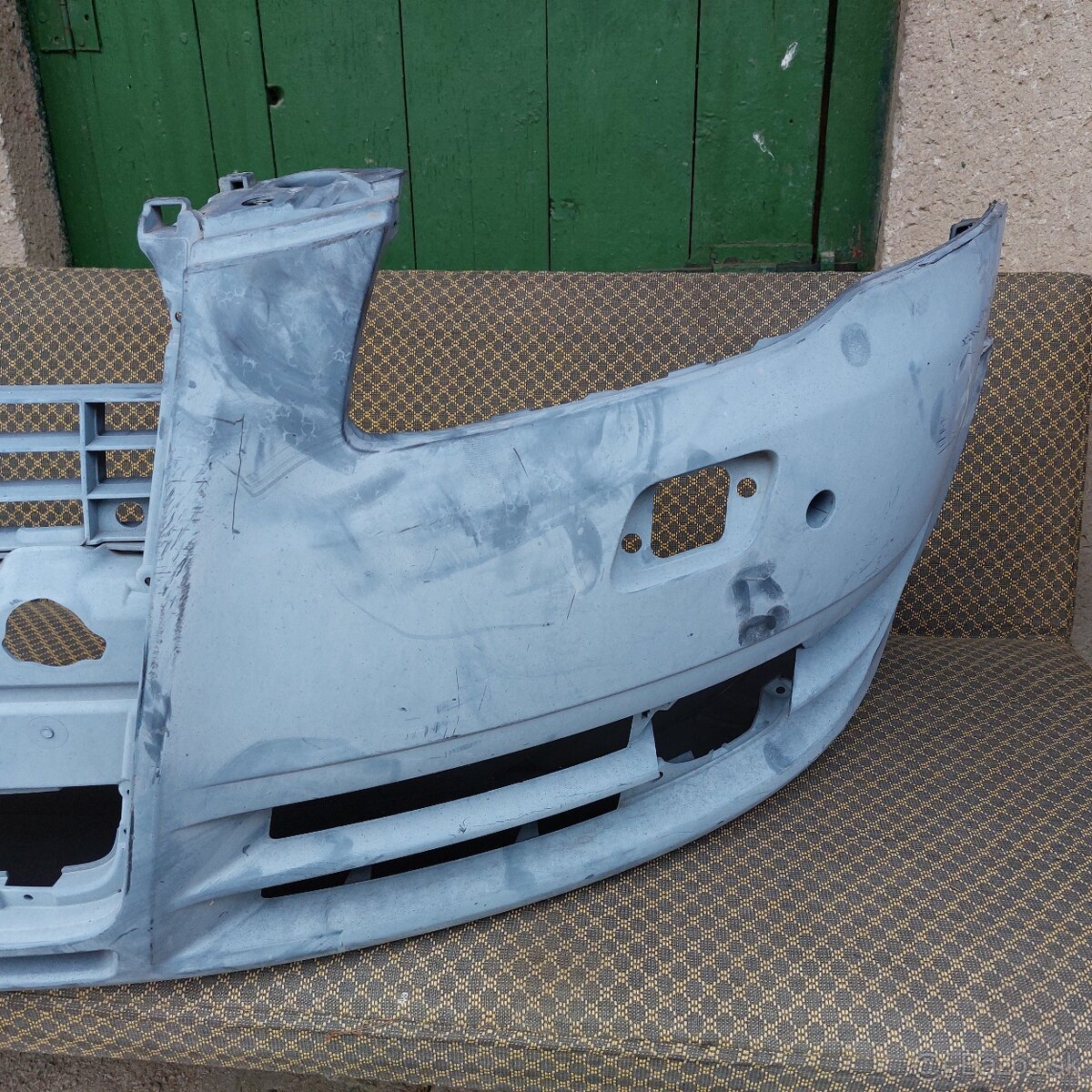 Predam predny naraznik Audi A4 B7 8E0 807 437 AH - 5