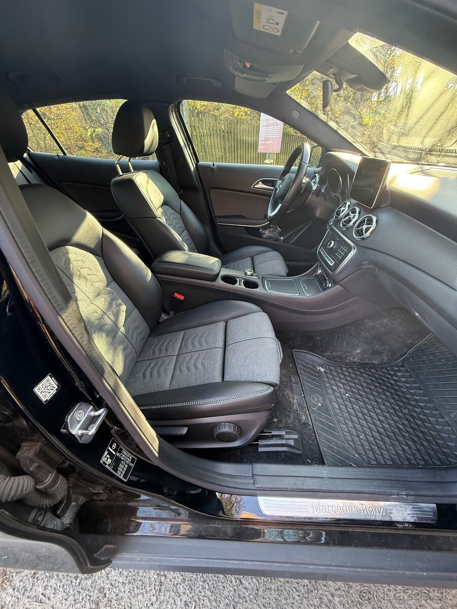 Mercedes-Benz GLA 180 d - 5