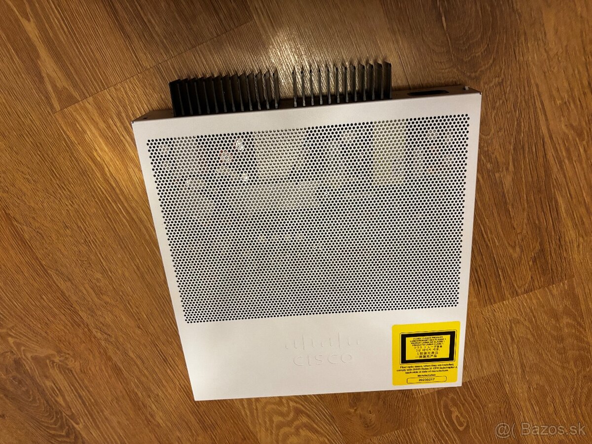 CISCO C1000-16FP-2G-L - 5