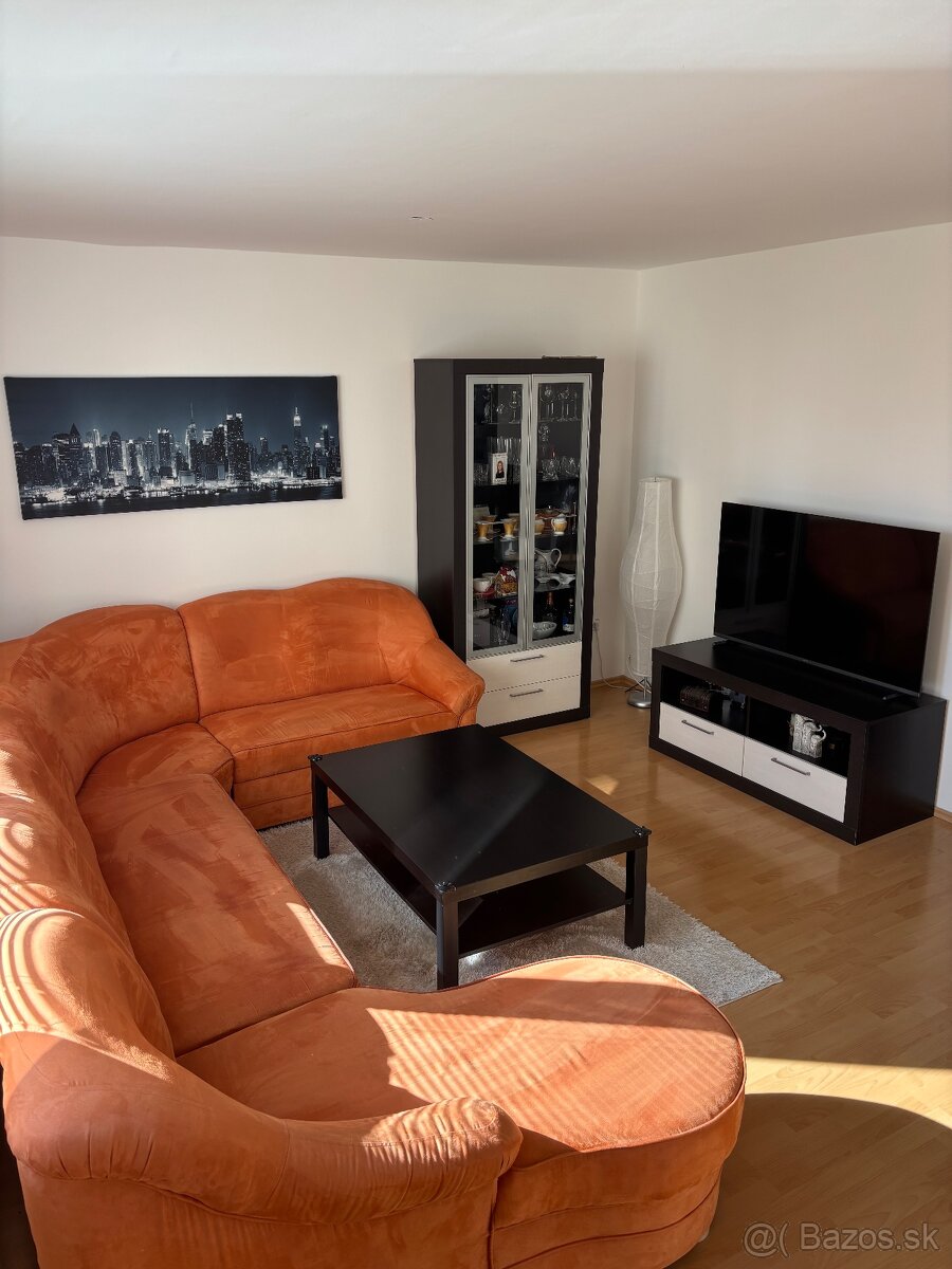 Sedacia súprava +obývacia stena - 5