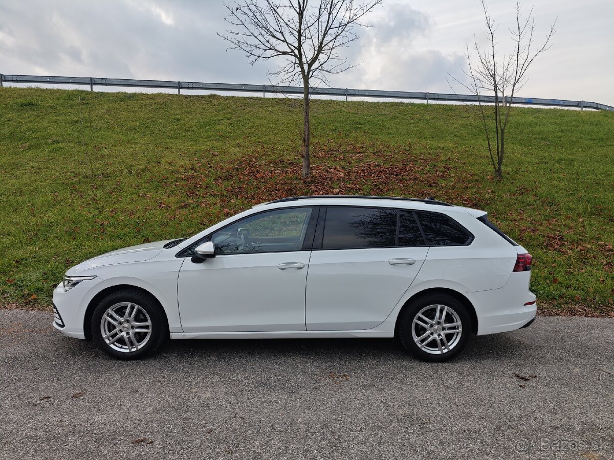 VW Golf 1.5 TSI Life Virtual kokpit Front&Lane Assist - 5