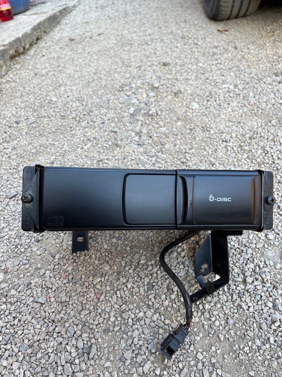 CD-menič VW GOLF 4 - 5