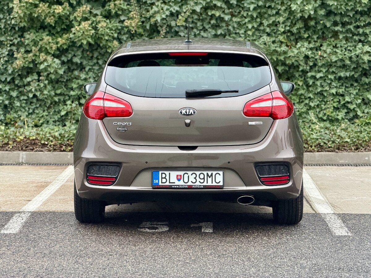 Kia Ceed 1.4i facelift 2016 Gold+ Navi Výhrev Kamera SR auto - 5