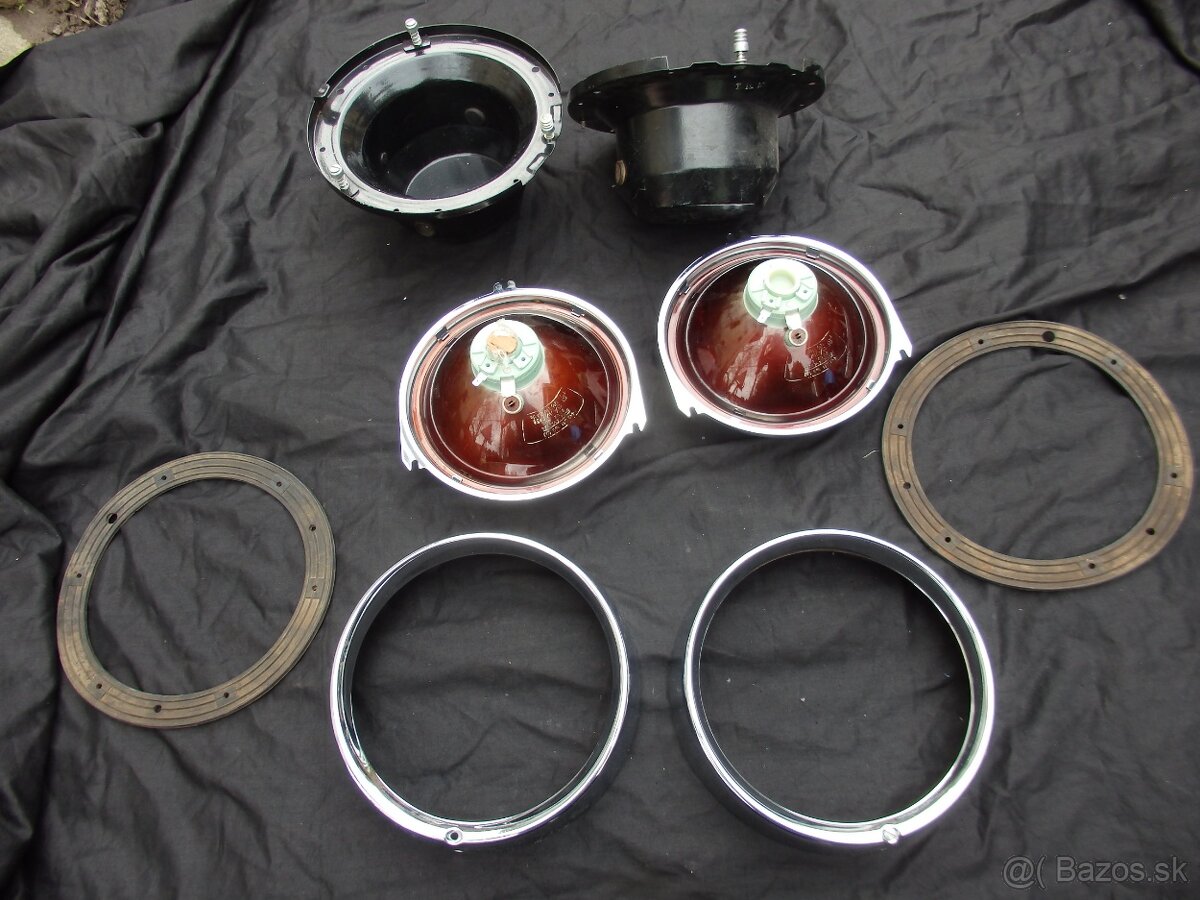 Škoda 1202 STW a 1203 nepoužité predné reflektory - 5