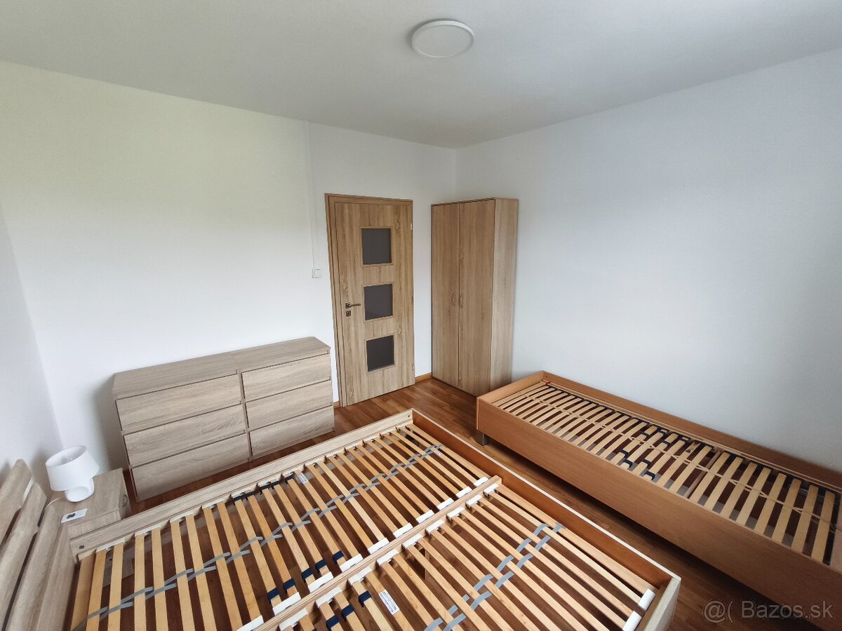 Ponúkam na prenájom 2-izbový byt v meste Krompachy - 5