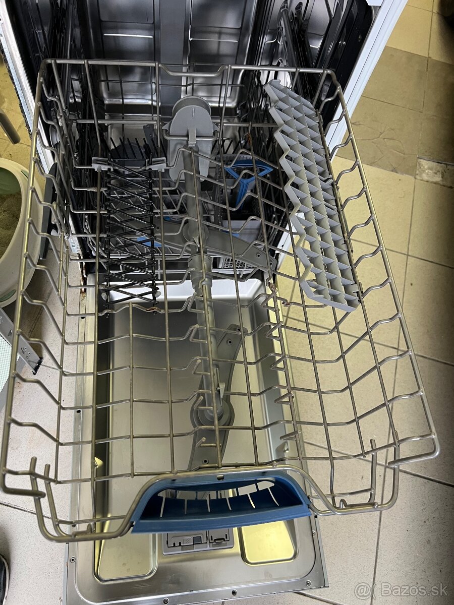 Umyvacka riadu BOSCH 45cm - 5