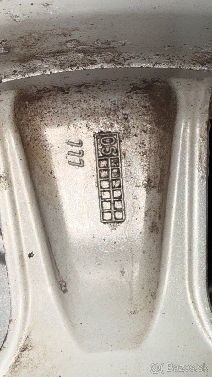 R17, 5x112 Alutec - 5