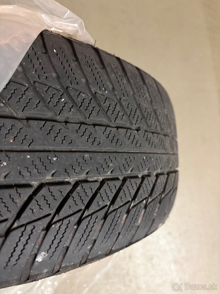 BMW alu G20/G21 205/60 R16 zimne - 5