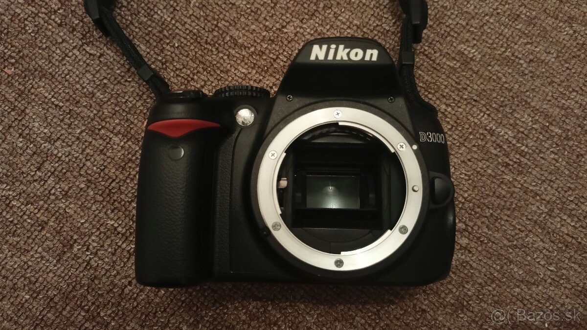 Nikon D3000 - 5