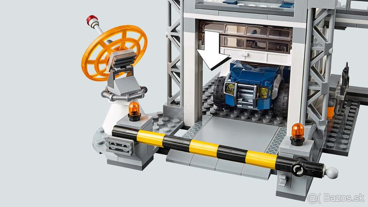 LEGO Marvel 76131, 76192 - 5