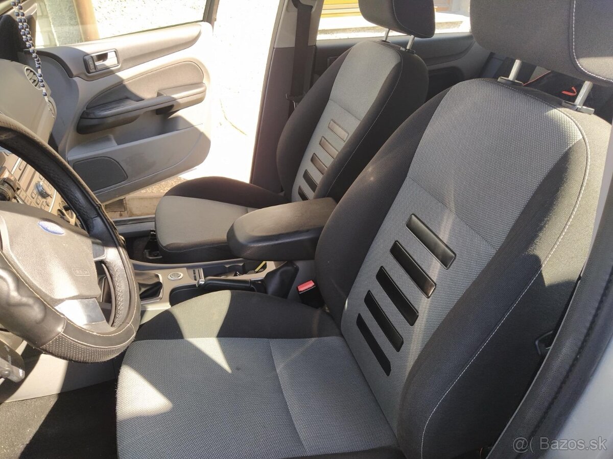 FORD FOCUS 1.6 BENZÍN - 5