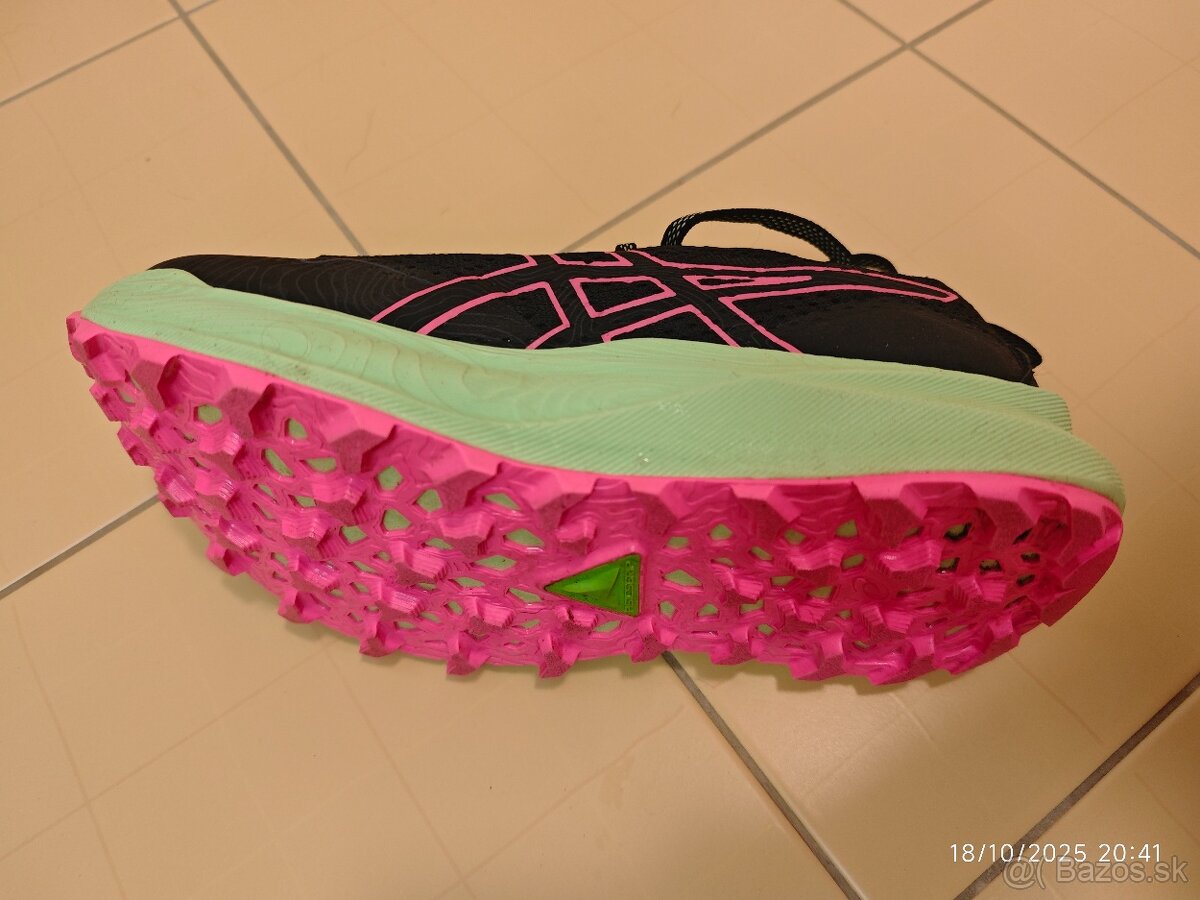 Dámske Asics Trabuco max.2 - 5