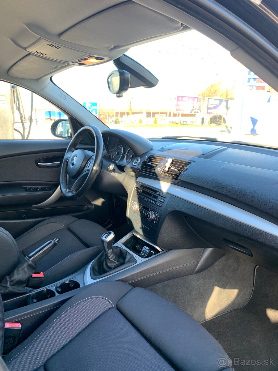 Predám BMW e87 118d - 5