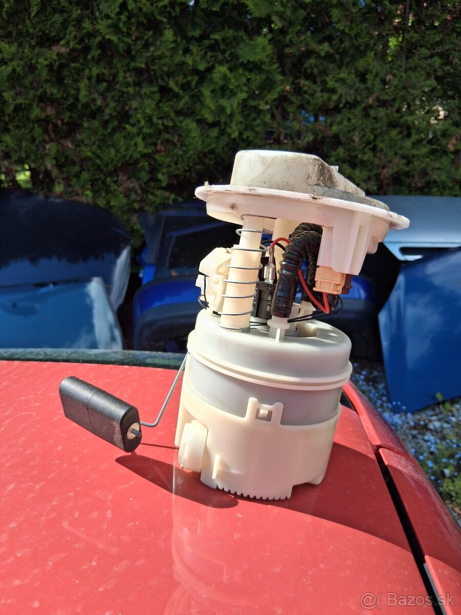 Palivove cerpadlo na Renault Thália 1.2 55kw rok 2011 - 5