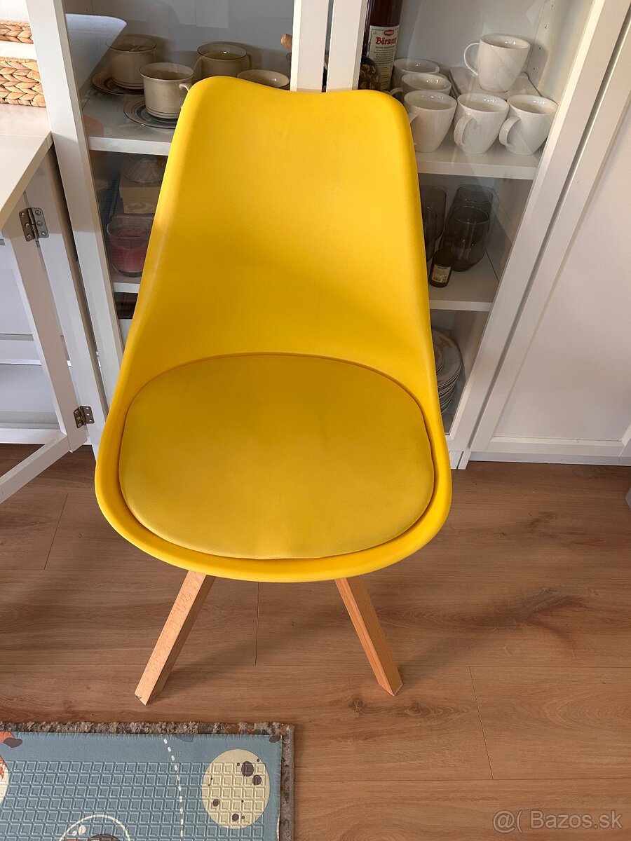 Žlté drevené stoličky 2ks - 5