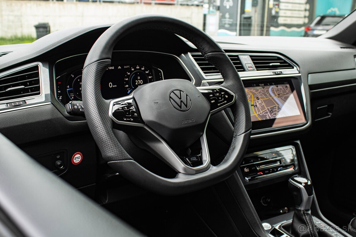 Tiguan R-LINE 147kW 4x4 DSG, Webasto, Virtual, Matrix - 5