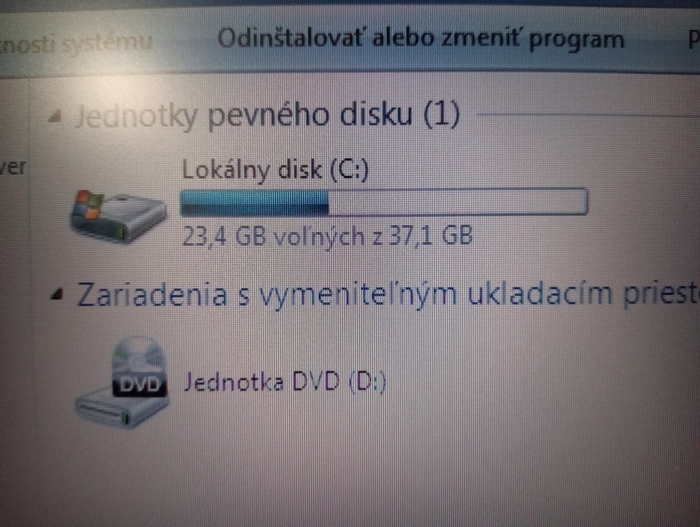 predám notebook ASUS F5VL , WINDOWS 7 , bez baterky. - 5