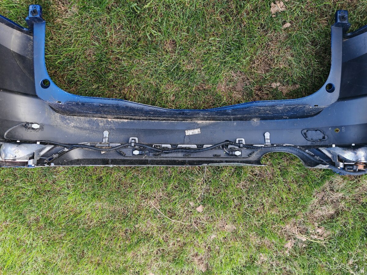 Zadny naraznik Renault Megane IV GT Line - 5