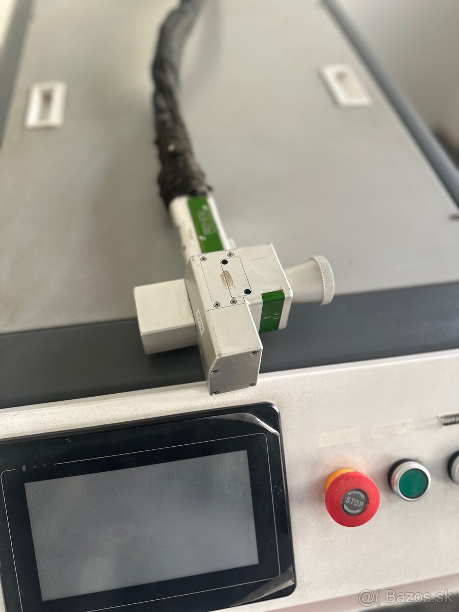 Laser na čistenie 1500W,pôvodná cena 14 000 €,len 121 hodín - 5