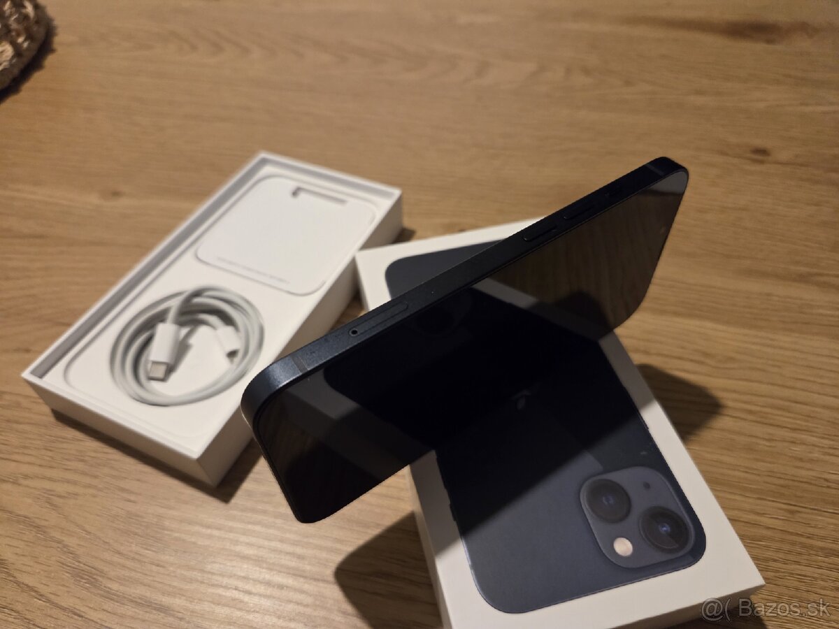 iPhone 13, Midnight 128GB - 84% zdravie - 5
