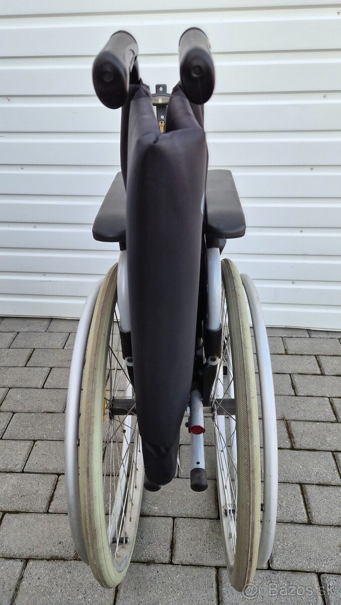 invalidny vozík 46cm odľahčený - 5
