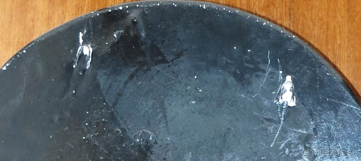 Dekoratívny nástenný reliéfny tanier - 5