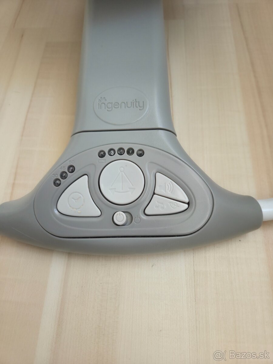 Predám automatické detské hojdacie kresielko Ingenuity - 5