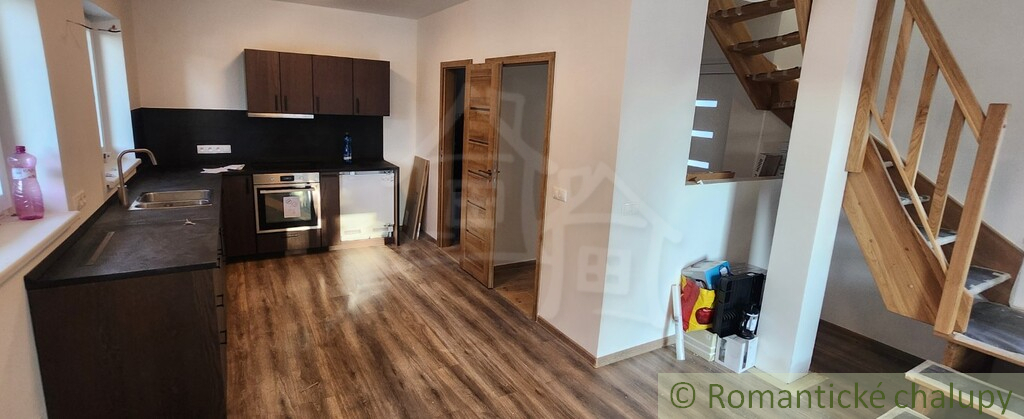 Moderná rekreačná novostavba vo vidieckom štýle - 5