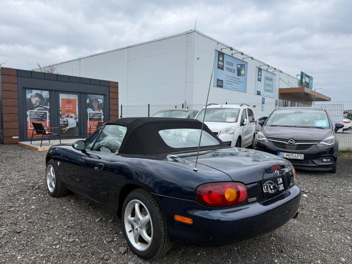 Mazda MX-5 1.6i 16V CABRIO - 5