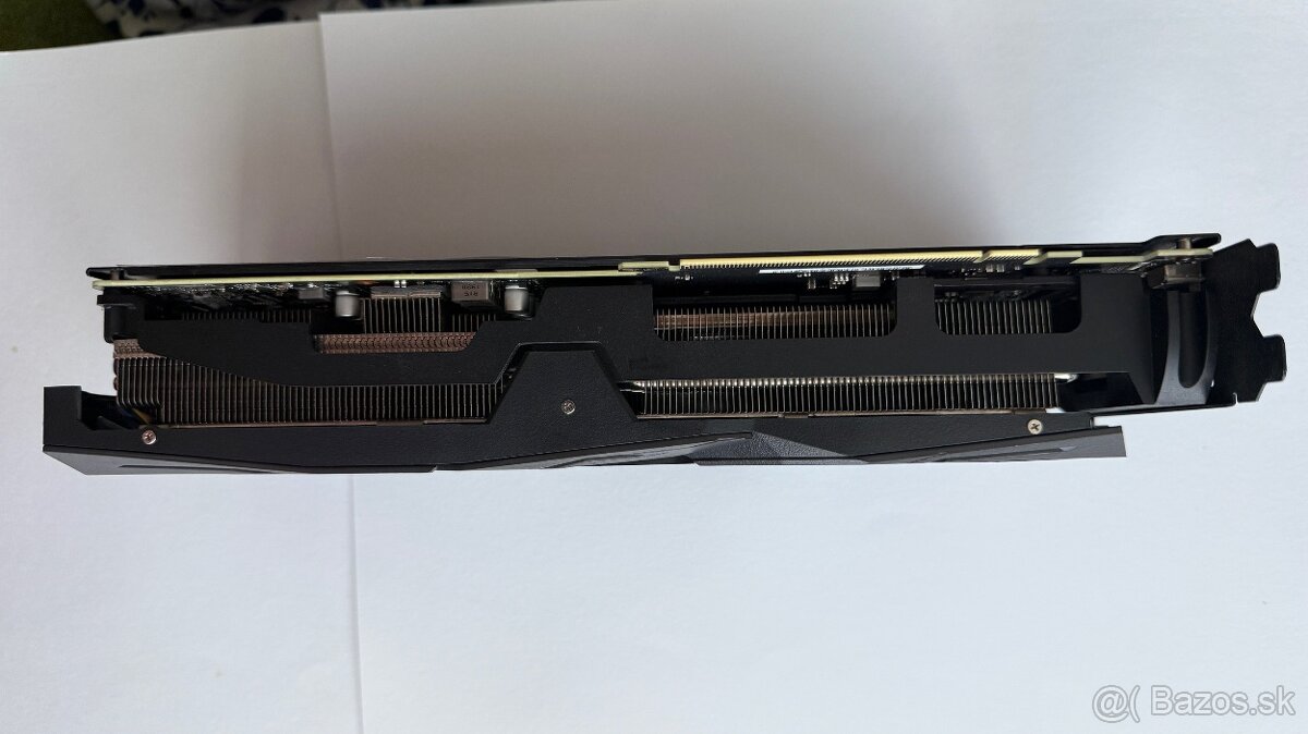 Asus Rog Strix RTX 2070 super - 5