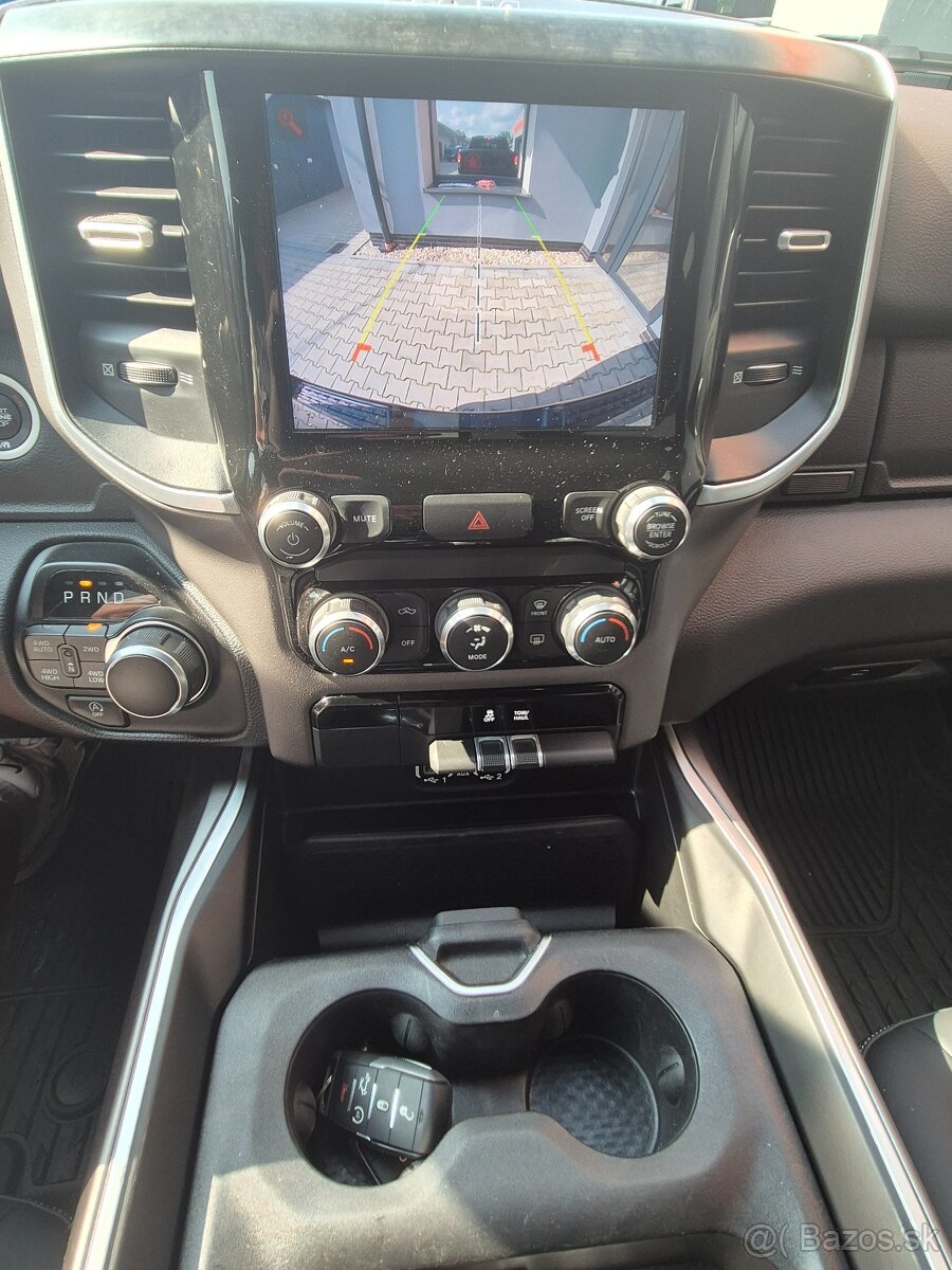 DODGE RAM 1500 5,7 HEMI 2022 44 000 km LONE STAR