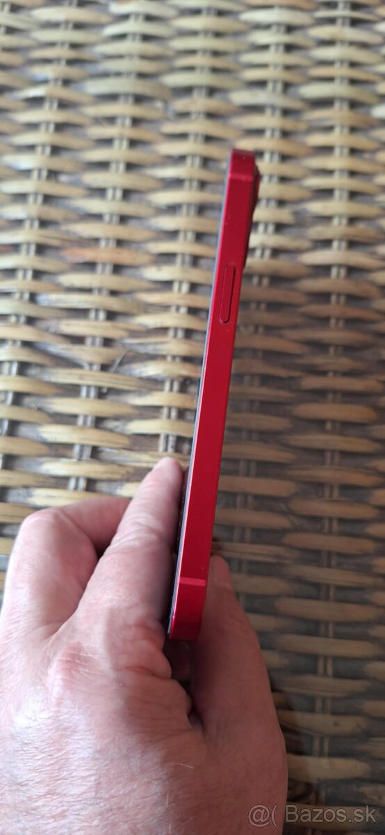 iphone 13 červený - 5