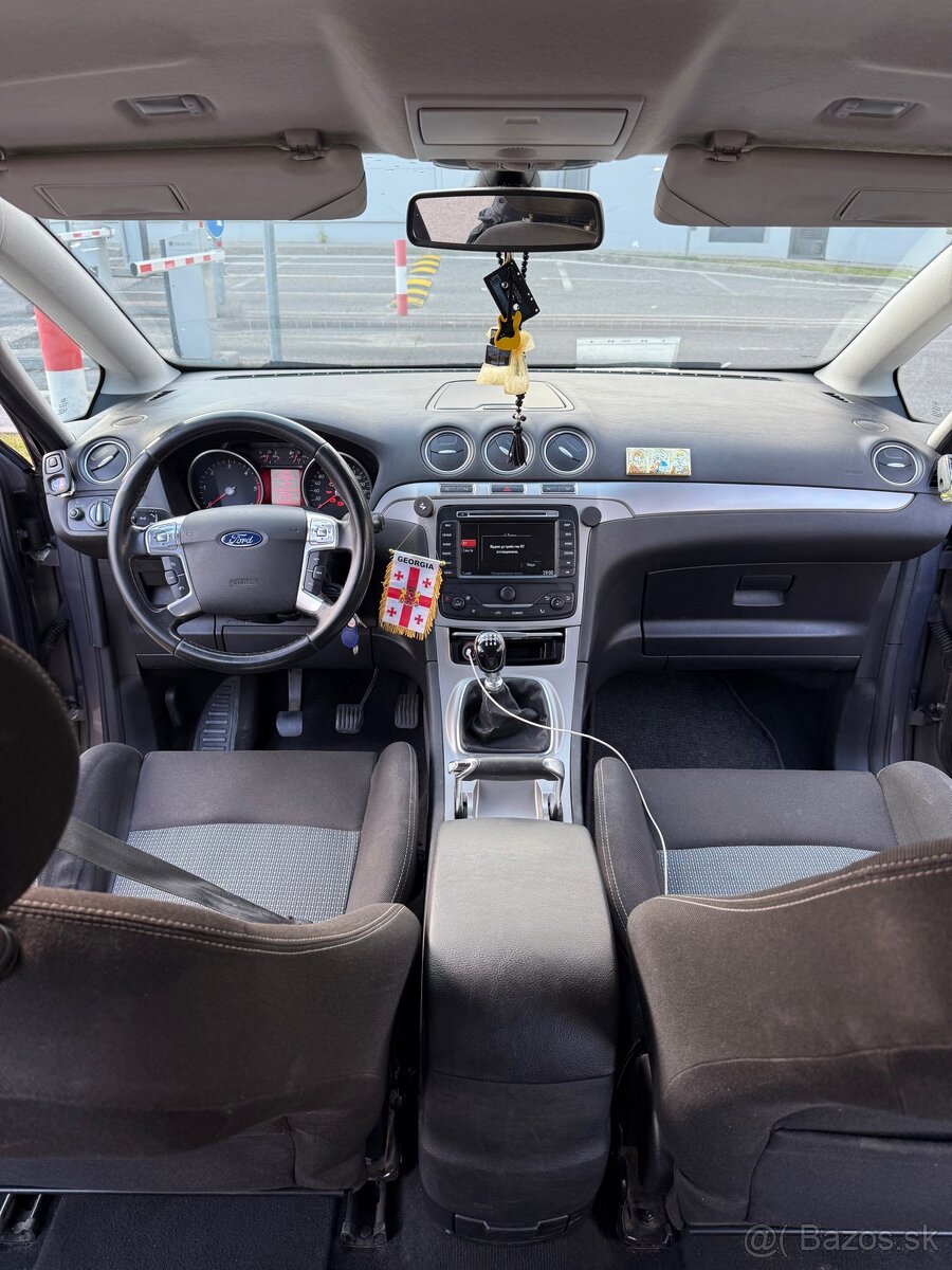 Predàm ford S-MAX - 5