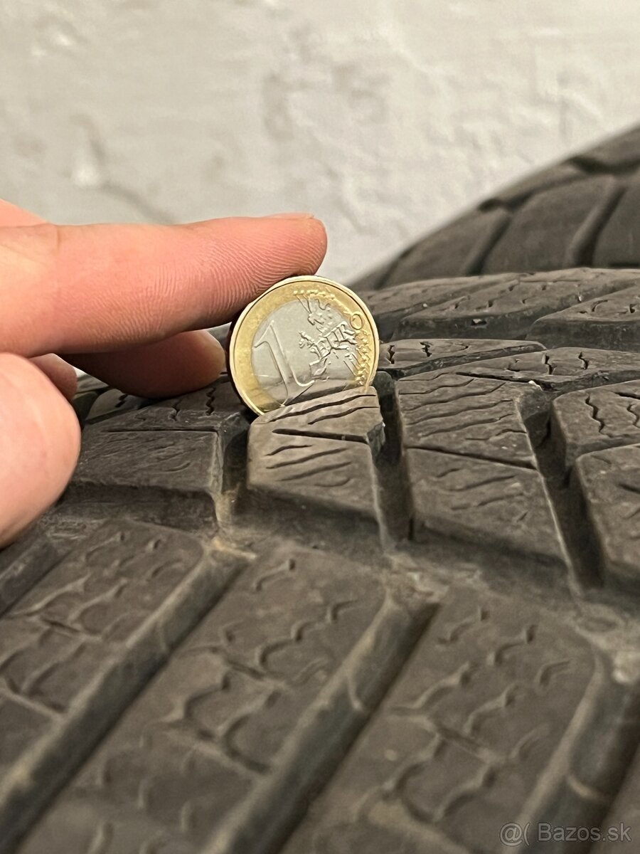 Zimné pneu. Pirelli Winter Sottozero3-245/40/R18 rezervované - 5