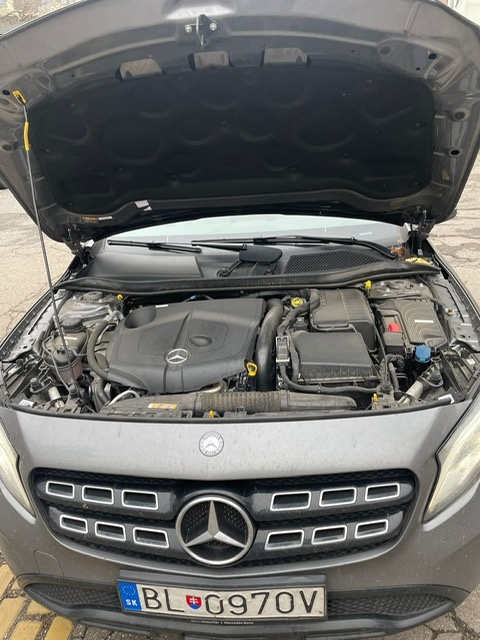 Predám Mercedes Benz GLA 200d - 5