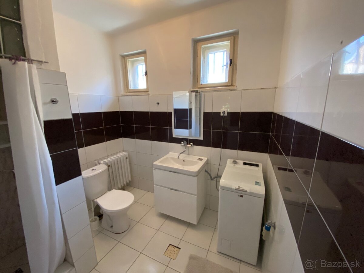 Prenajom rodinneho domu -Senec - 5