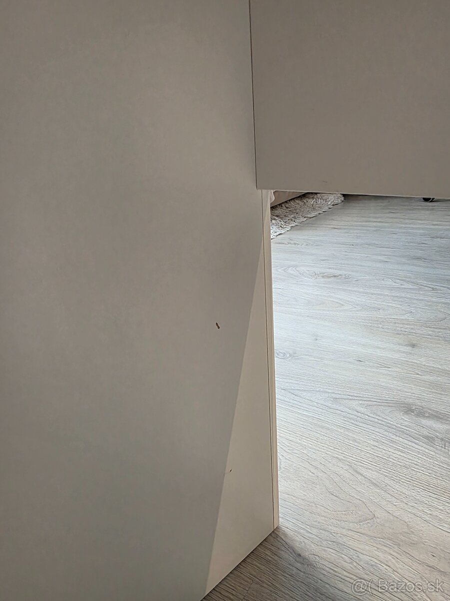 Kozmetický stolík Brimnes Ikea - 5