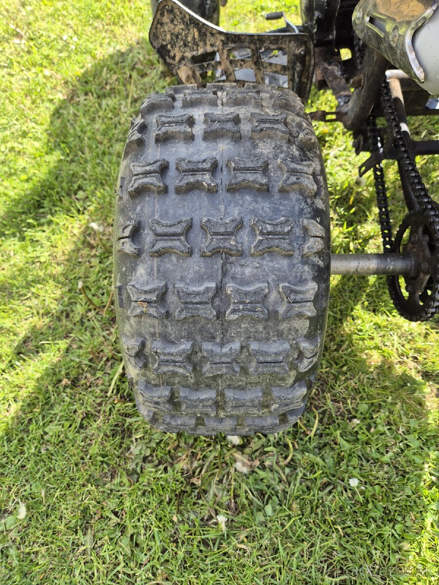 Štvorkolka ATV125