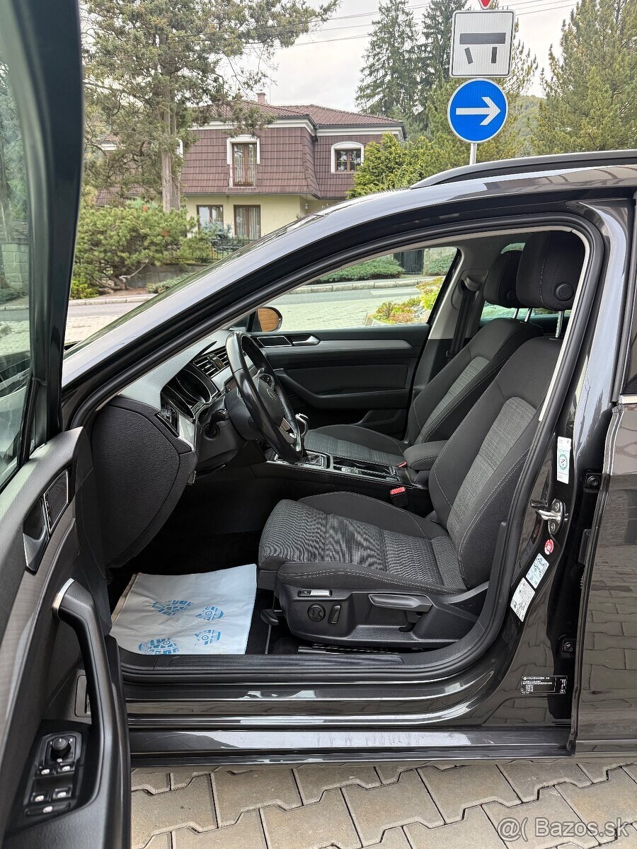 Volkswagen Passat Variant 2.0 TDI EVO Business - 5