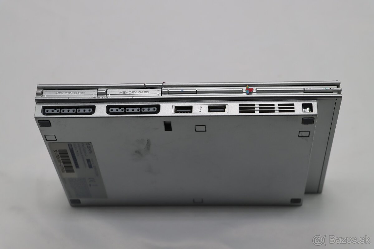 PS2 Slim SCPH-70004 silver + 2 ovládače + FMCB karta - 5