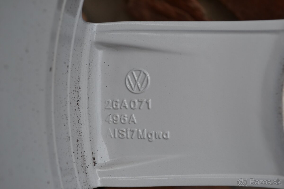 5x112 R16 Zimna sada Org. VW T-roc + 205/60 R16 - 5