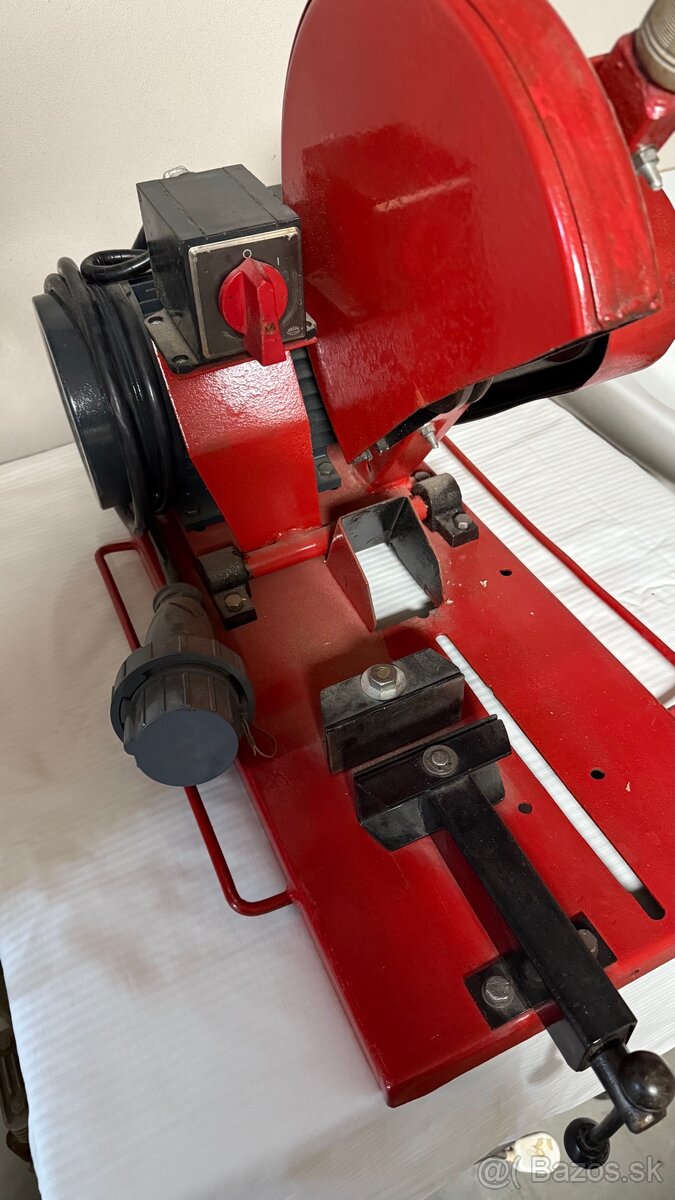 Predám Cirkulár + hobľovačka (2v1) - 5