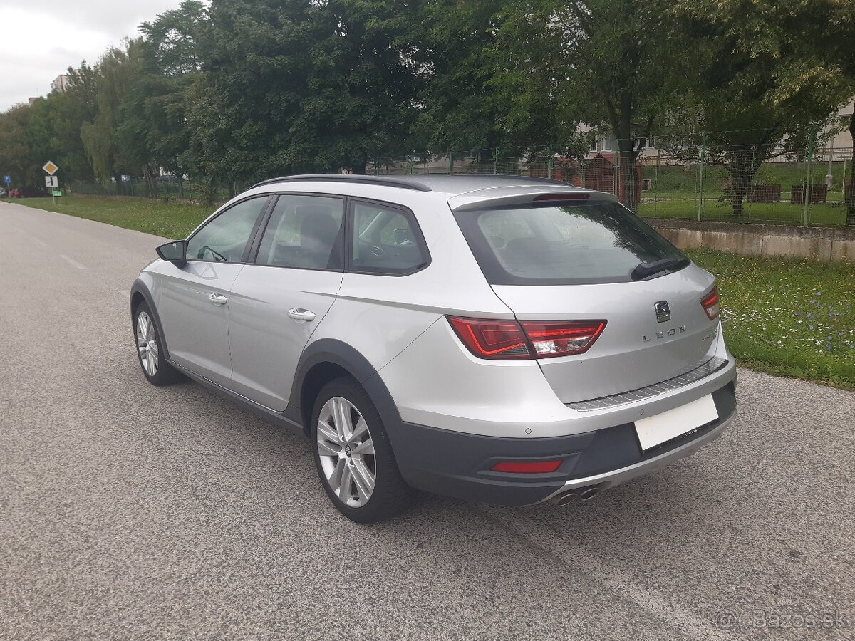 SEAT LEON 2.0 Tdi XPERIENCE 4x4 r.v 2016 - 5