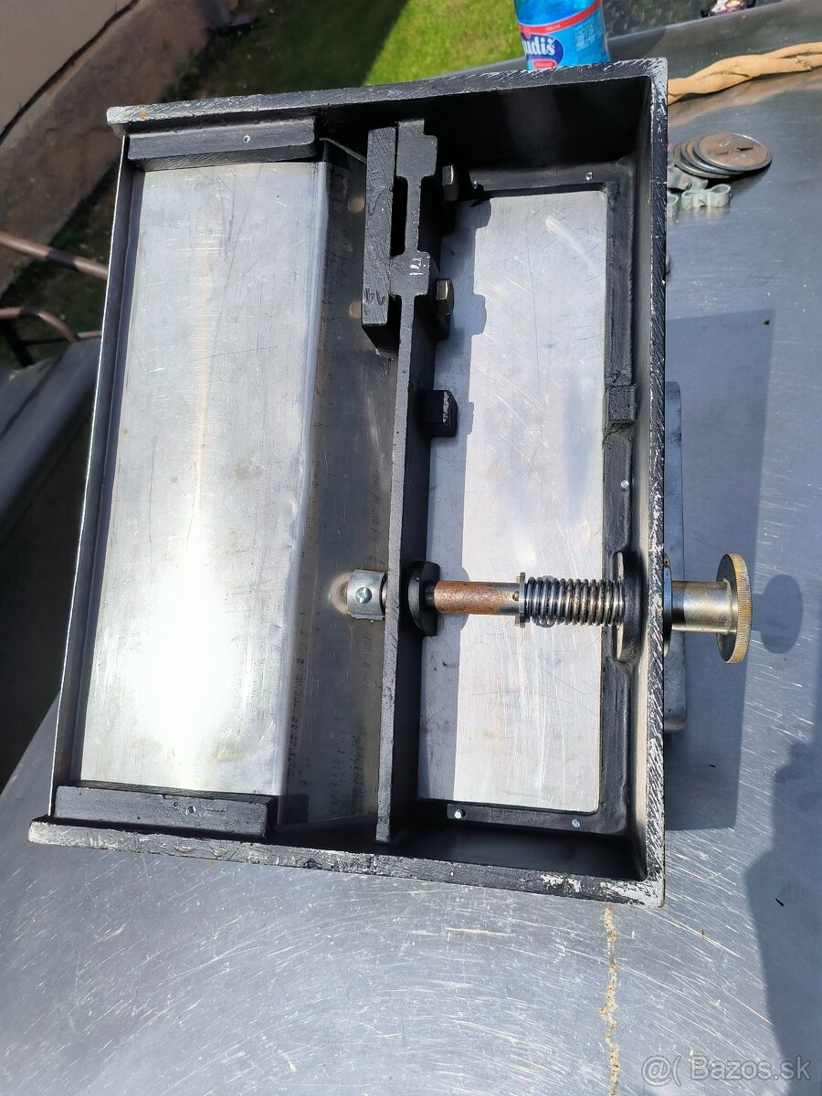 Krájač na mäso - 5