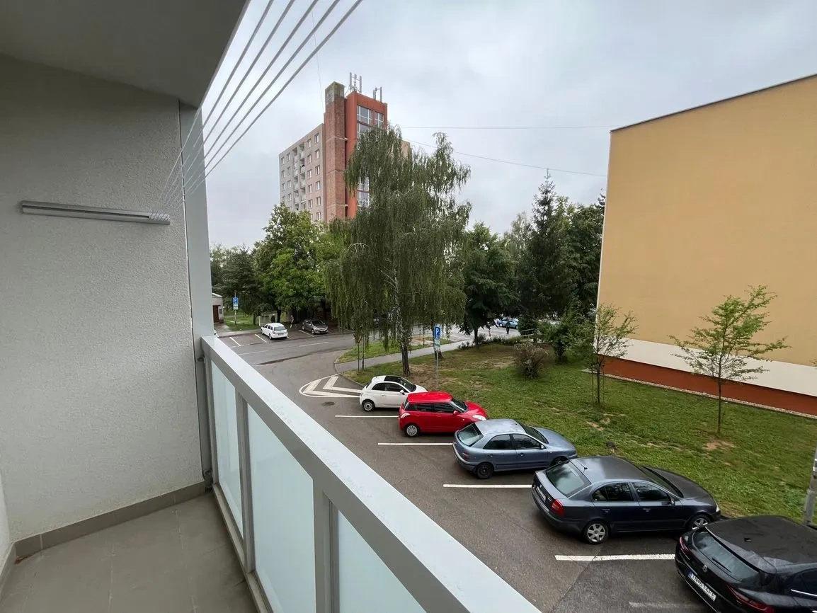 NA PRENÁJOM GARSÓNKA TRENČÍN, JUH - 5