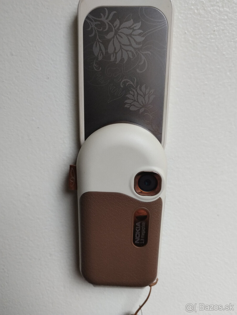 Predám telefón NOKIA - 5