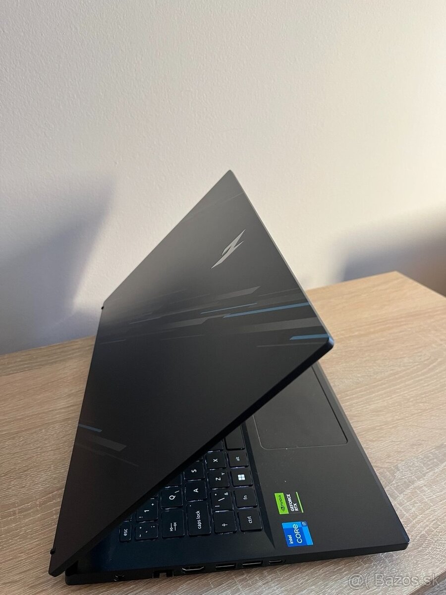 Acer Nitro ANV15-51-71Y4 - 5
