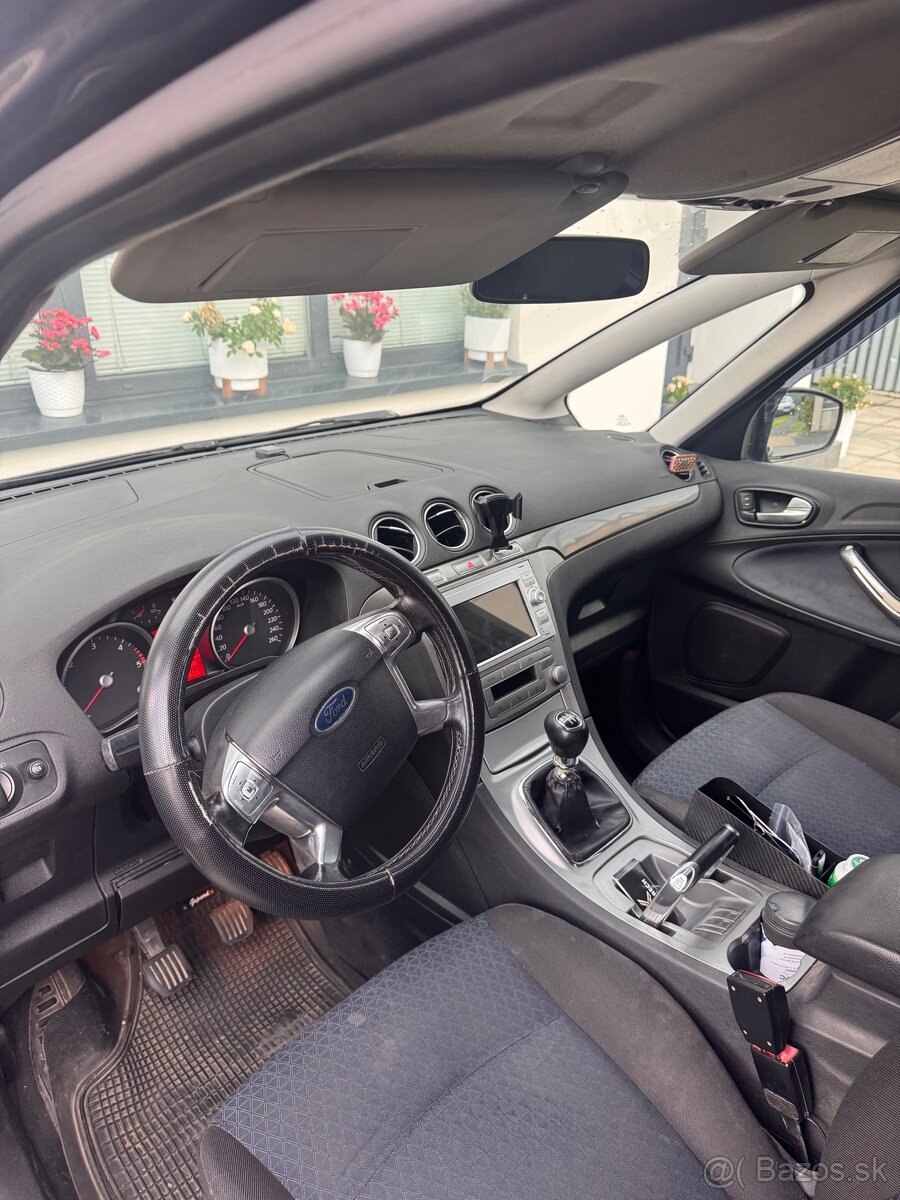Ford S max - 5