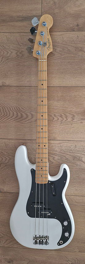 Basgitara Fender Precision USA 2007 - 5